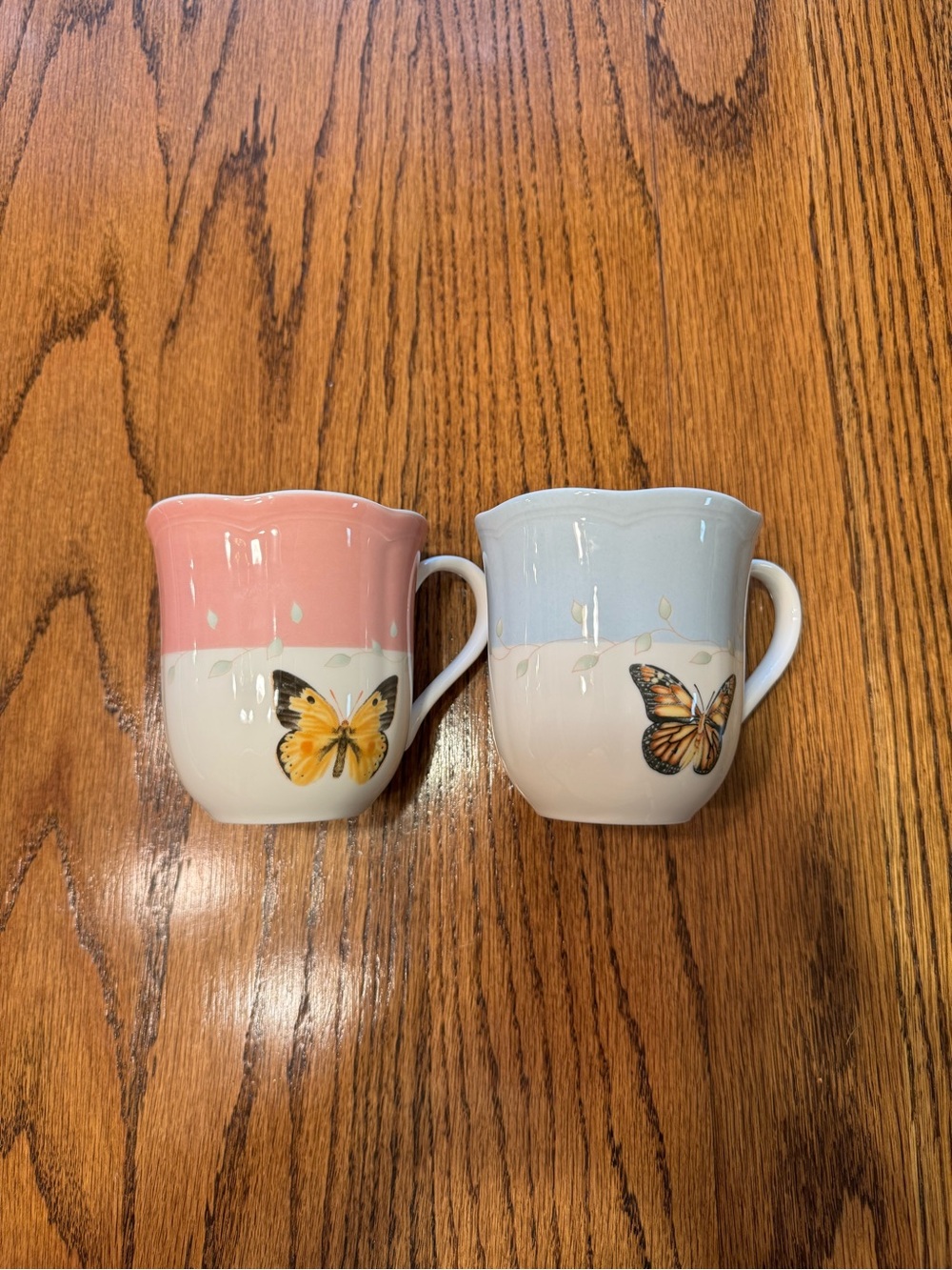 4 Lenox Butterfly Meadow Coffee Cups EUC